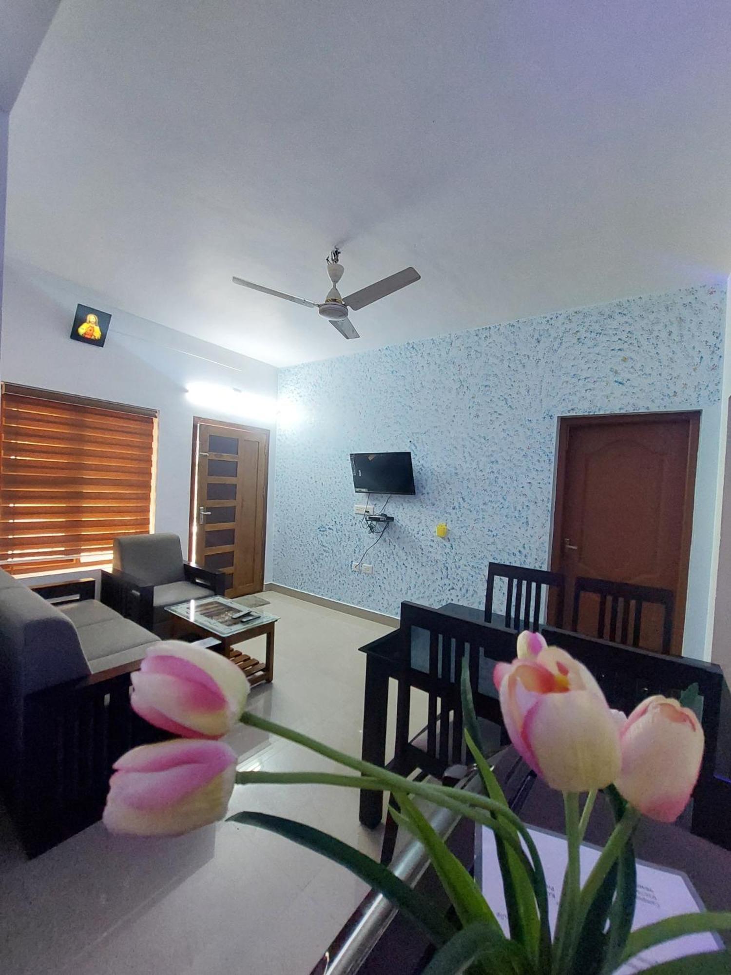 Snow White Villas Athirappilly Exterior foto